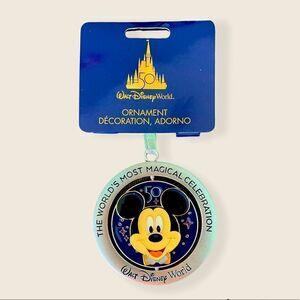 NWT Disney 50th Anniversary Mickey ornament
